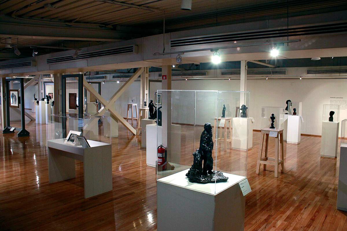 Museo Soumaya, Plaza Loreto